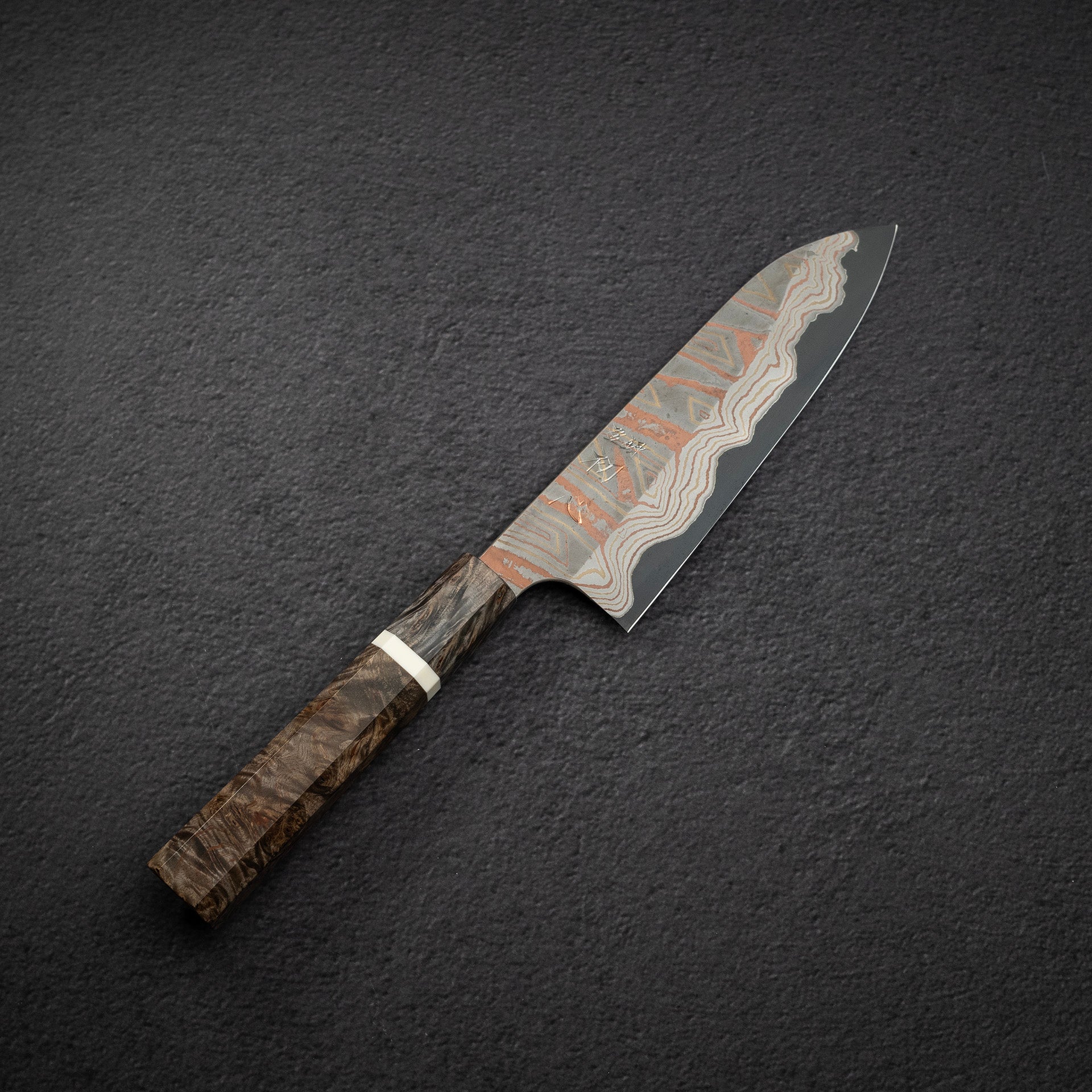 DSC_2832.jpg Hatsukokoro x Nigara Irodori Blue 2 Rainbow Damascus Santoku 180mm, view 2