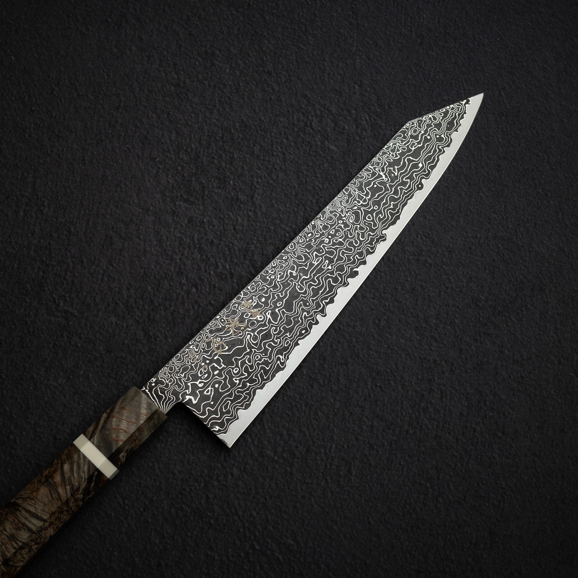 DSC_9990.jpg Hatsukokoro Ryuhyo SG2 Black Damascus K-tip Gyuto 240mm Birch, view 5