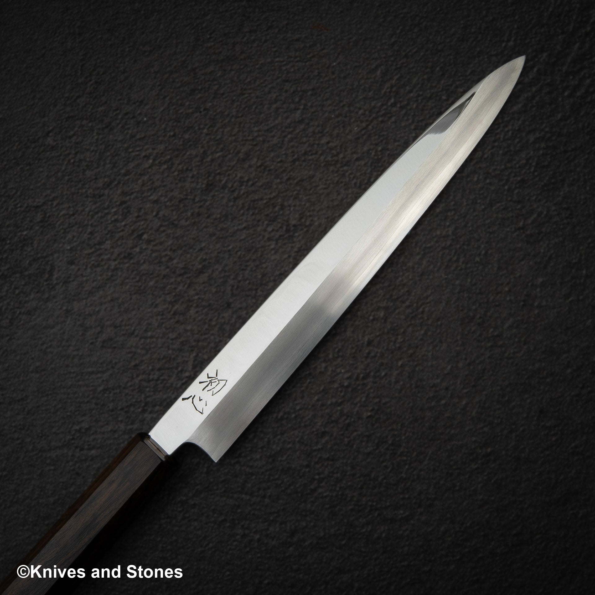 HatsukokoroFXR2Yanagiba240mm-20250402-09.jpg Hatsukokoro FAXR2 Powdered Steel Yanagiba 240mm Mirror Polish Ebony, view 3
