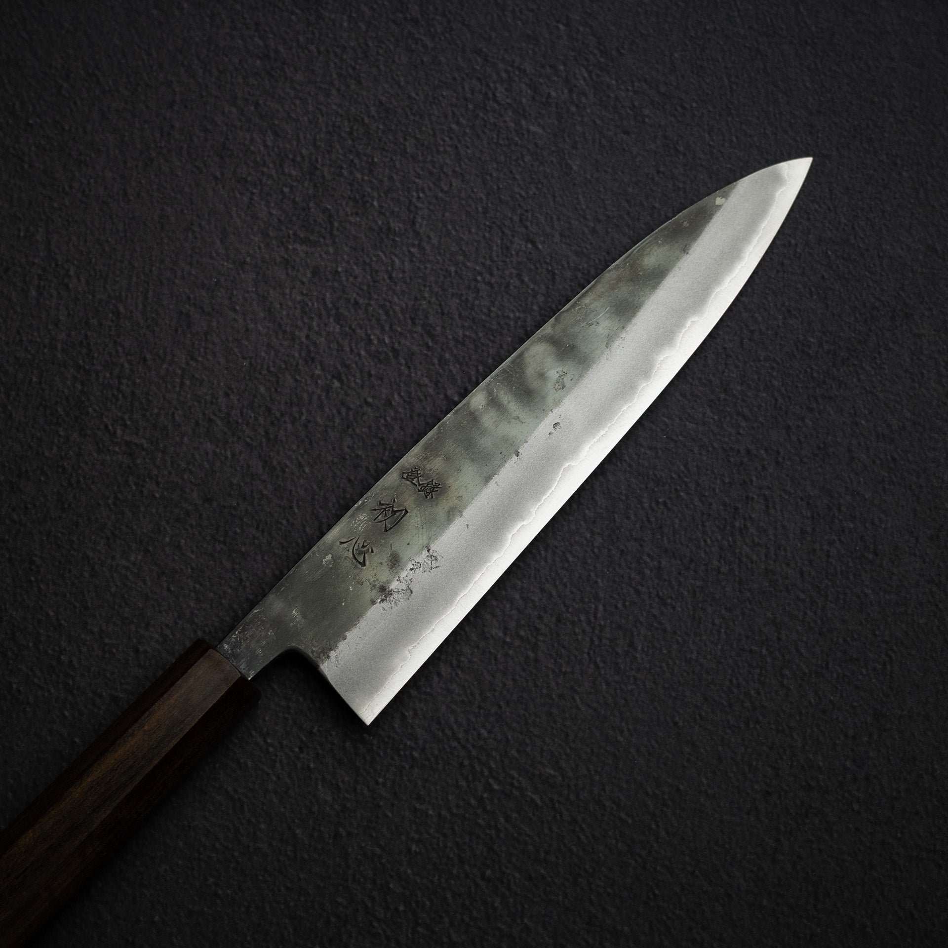 HatsukokoroKurosagiBlueSuperKUGyuto240mm-20260111-05_3b57acb2-7b68-4574-92e5-f36c9b2e6e65.jpg Motokyuuichi Kurosagi AS KU Gyuto 240mm Kurouchi by Hatsukokoro Black Chacate, view 4