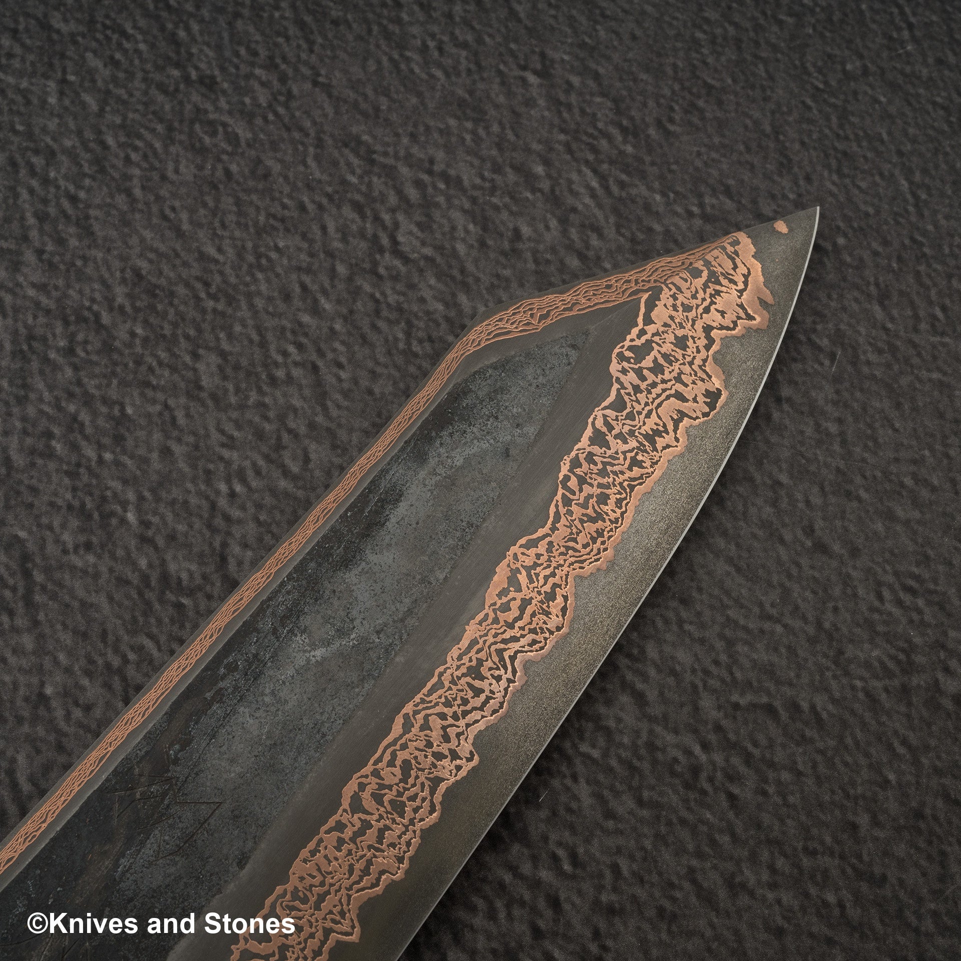 Hatsukokoro x Nigara Yorokobi SLD Copper Damascus Bunka 180mm Birch Handle, view 5