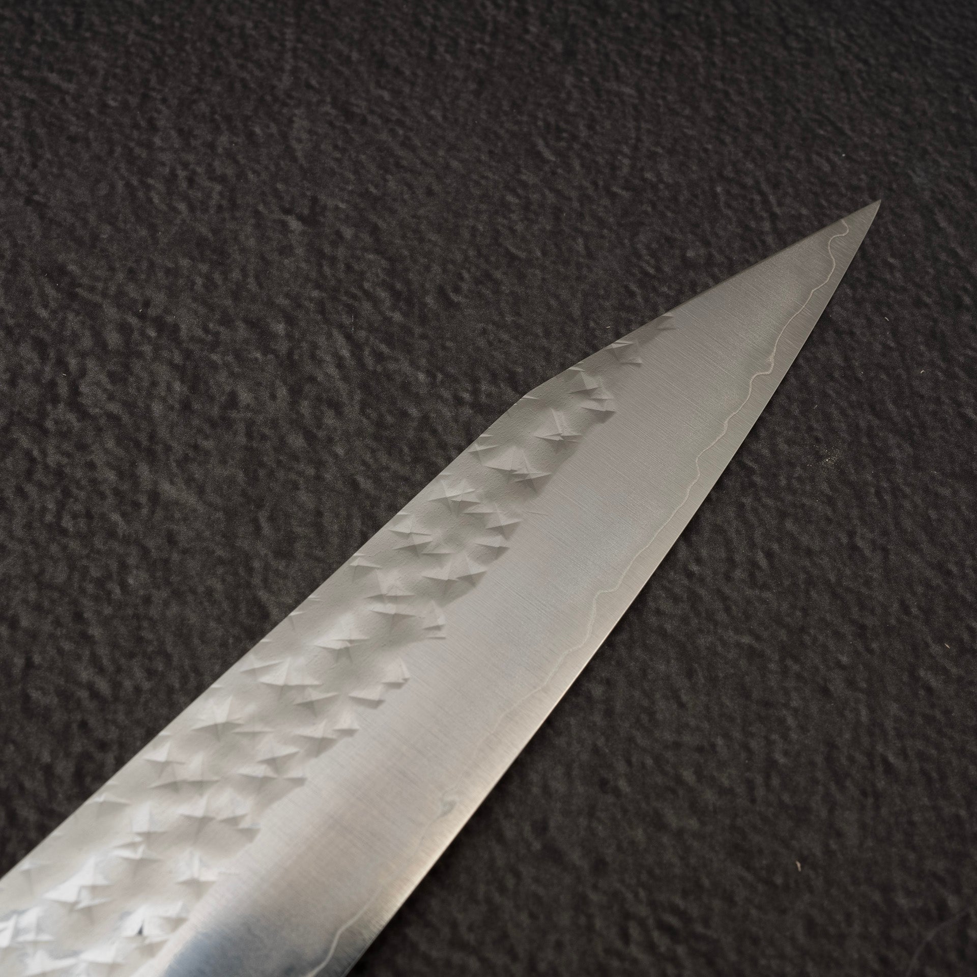 KurosakiSenkoEiSG2K-tipSujihiki240mmEbonyc.jpg Kurosaki Senko Ei SG2 K-tip Sujihiki 240mm Ebony, view 3