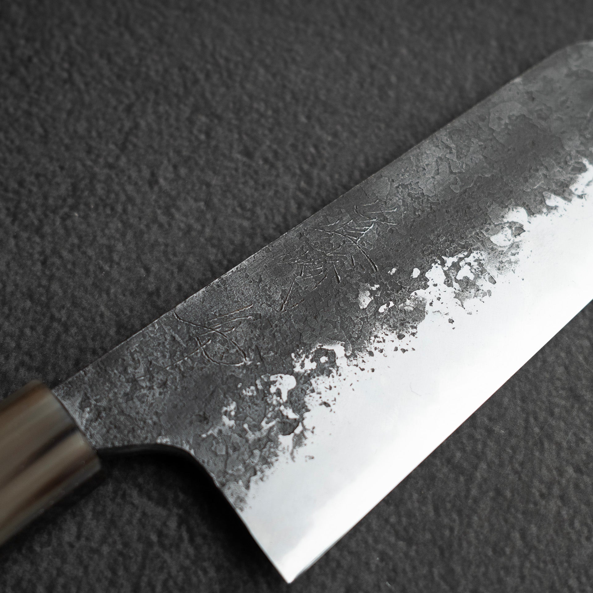 MazakiWhite2KurouchiSantoku180mmd_f8d49031-a80f-4a0c-a8e1-5175f9e7064b.jpg Mazaki White 2 Kurouchi Santoku 180mm, view 4