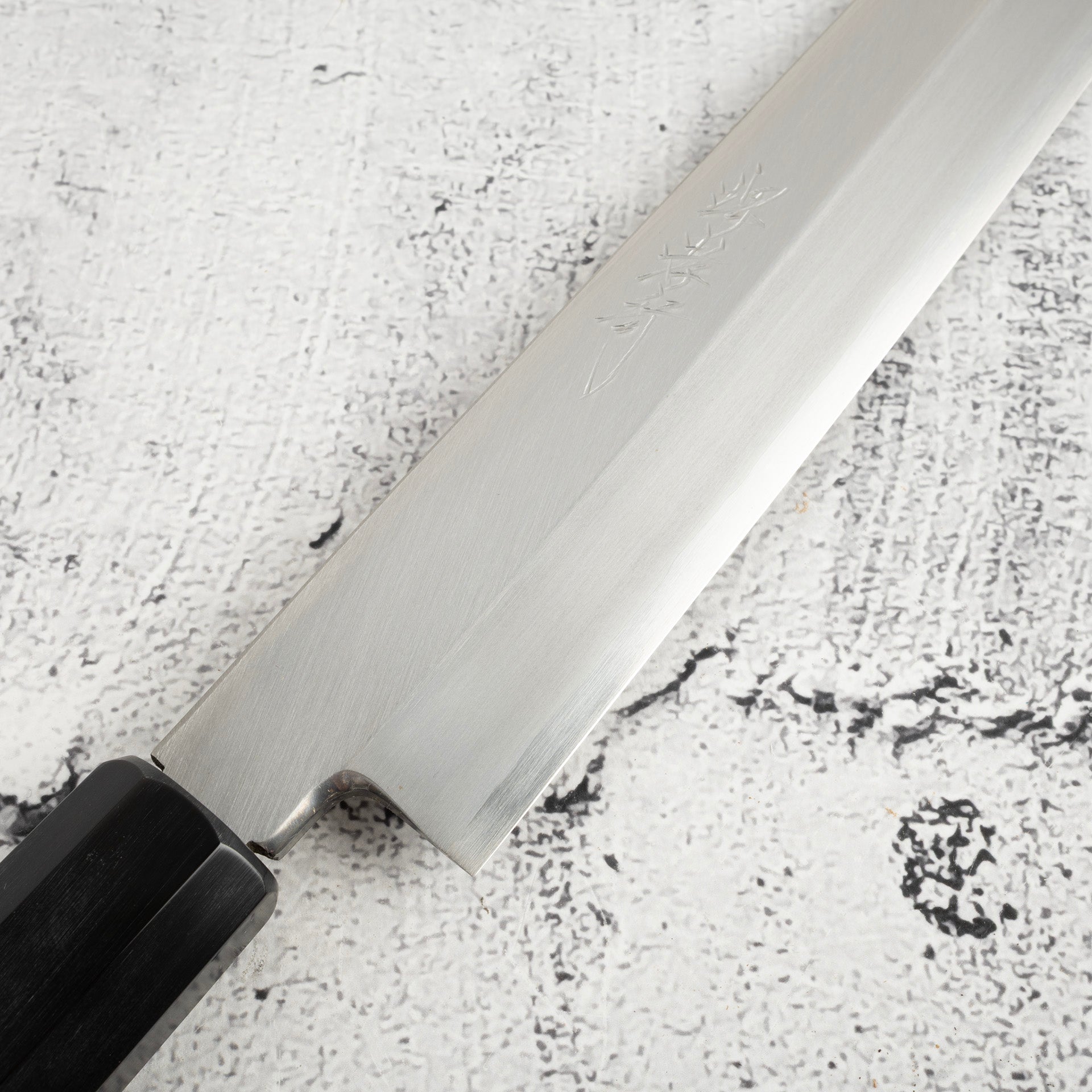 SakaiTakayukiGinsanYanagiba270mme.jpg Sakai Takayuki Ginsan Yanagiba 270mm, view 5