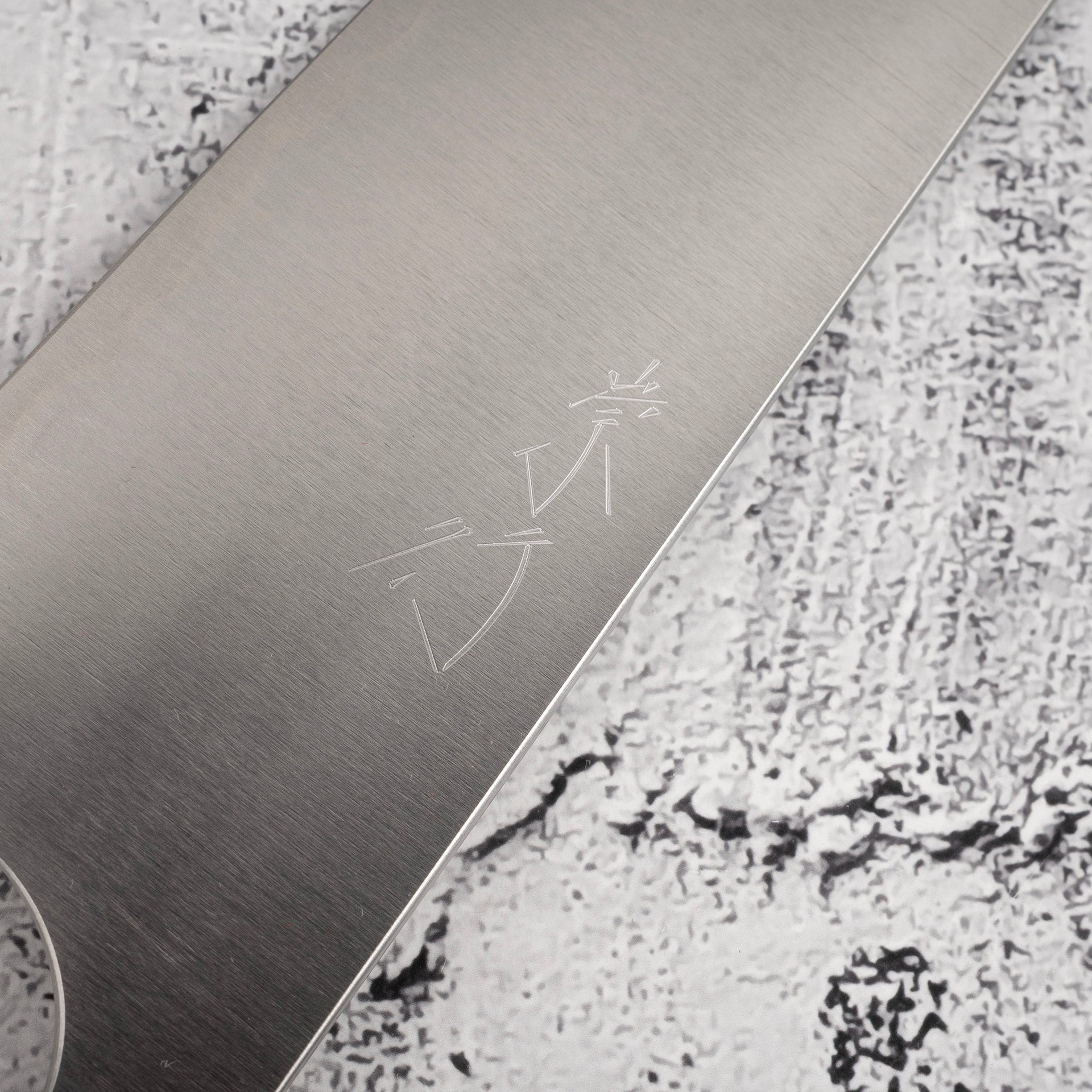ShibataKoutetsuSG2Bunka180mmc.jpg Shibata Koutetsu SG2 K-tip Bunka 180mm, view 3