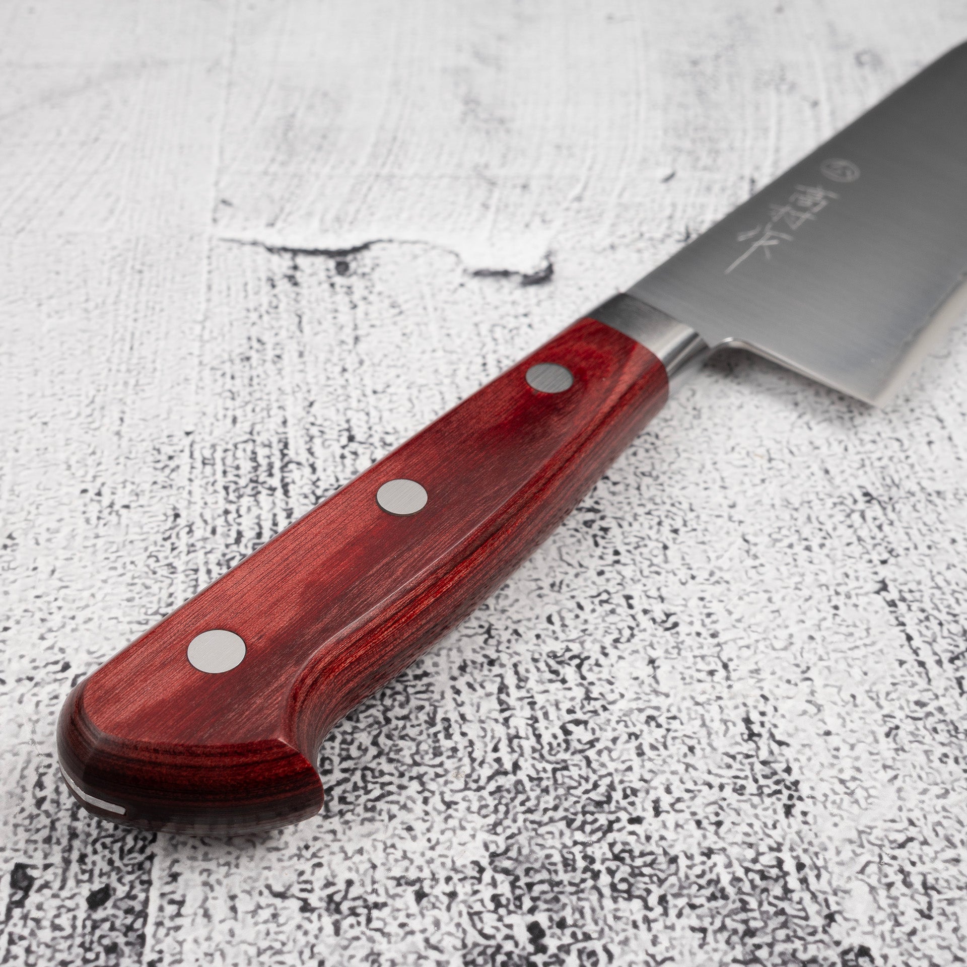 TakamuraSG2MigakiSantoku170mmd.jpg Takamura SG2 Migaki Santoku 170mm, view 4