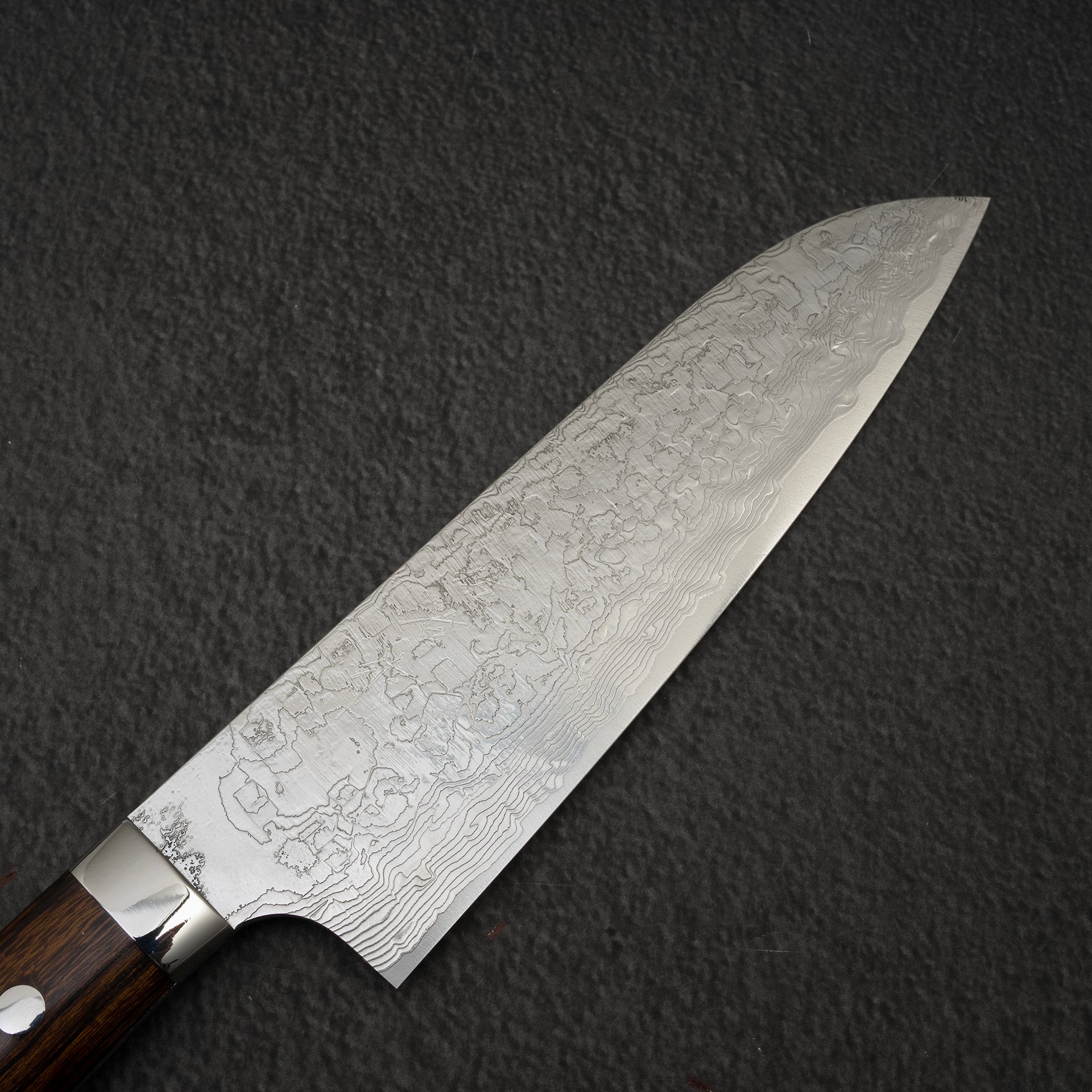 TakeshiSajiDiamondDamascusR2Santoku180mmwithIronwoodHandleb.jpg Takeshi Saji Diamond Damascus R2 Santoku 180mm with Ironwood Handle, view 2
