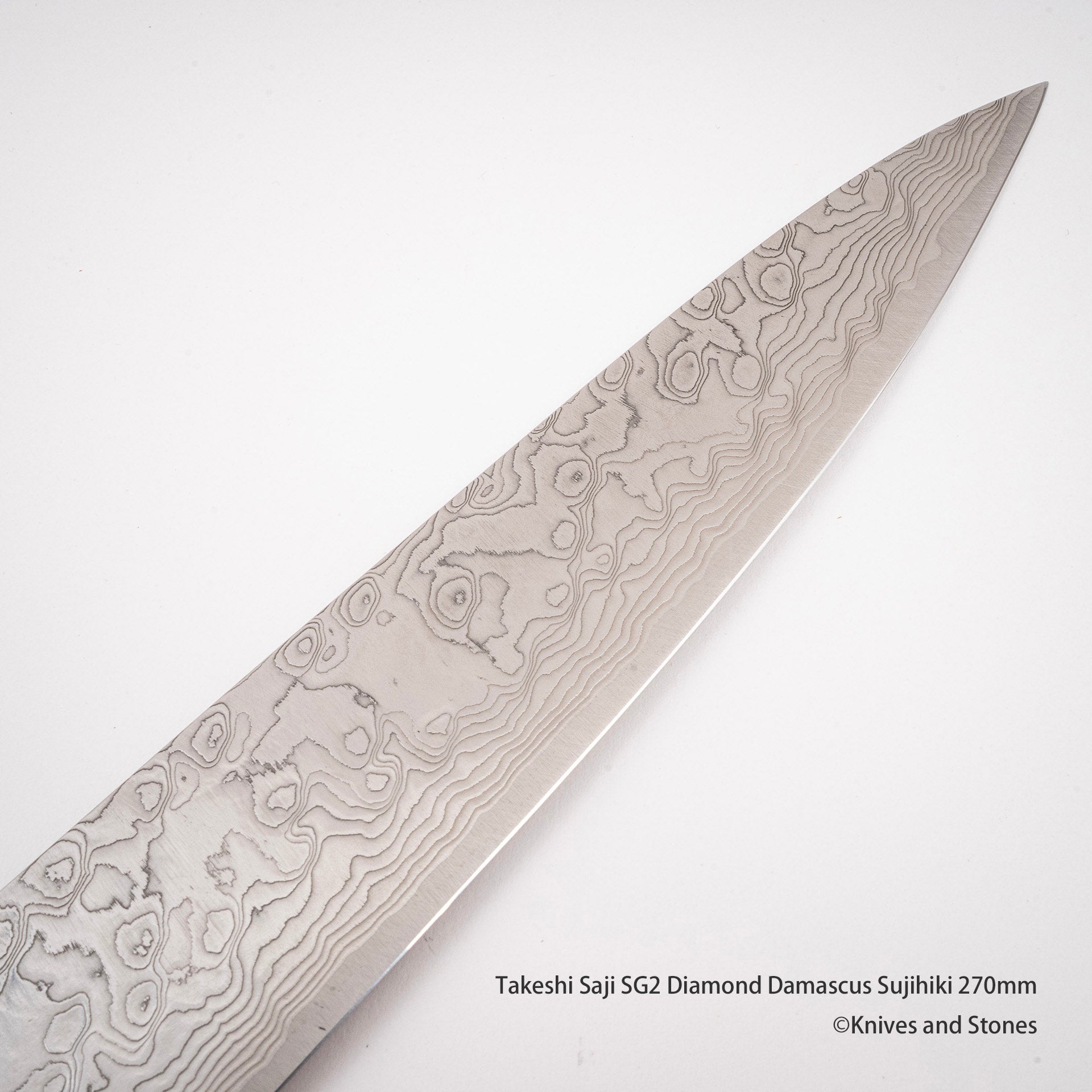 TakeshiSajiSG2DiamondDamascusSujihiki270mmQ.jpg Takeshi Saji SG2 Diamond Damascus Sujihiki 270mm, view 3
