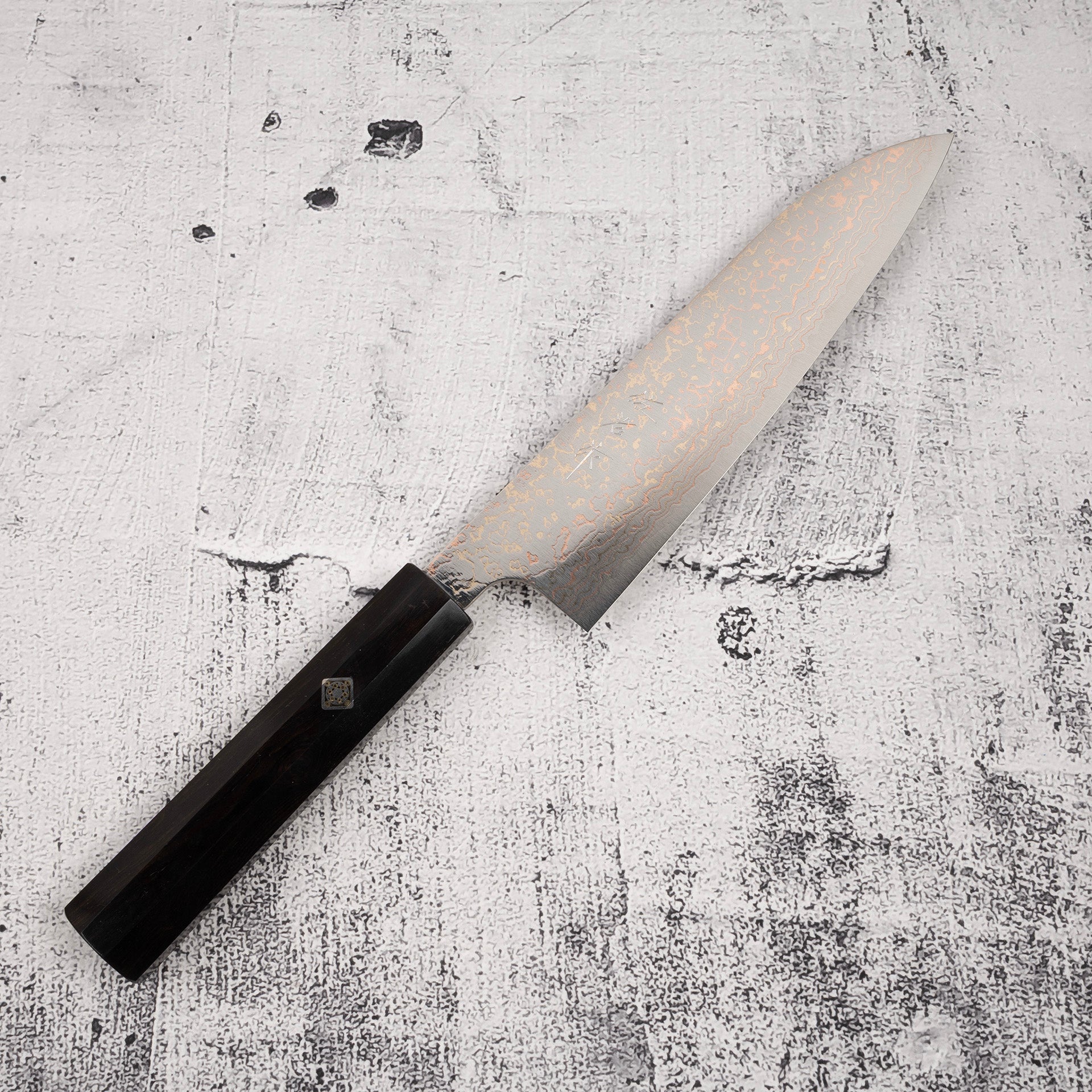 TakeshiSajiVG10RainbowDamascusGyuto180mmEbonyHandleMosaicPina.jpg Takeshi Saji VG10 Rainbow Damascus Gyuto 180mm Ebony Handle Mosaic Pin, view 3