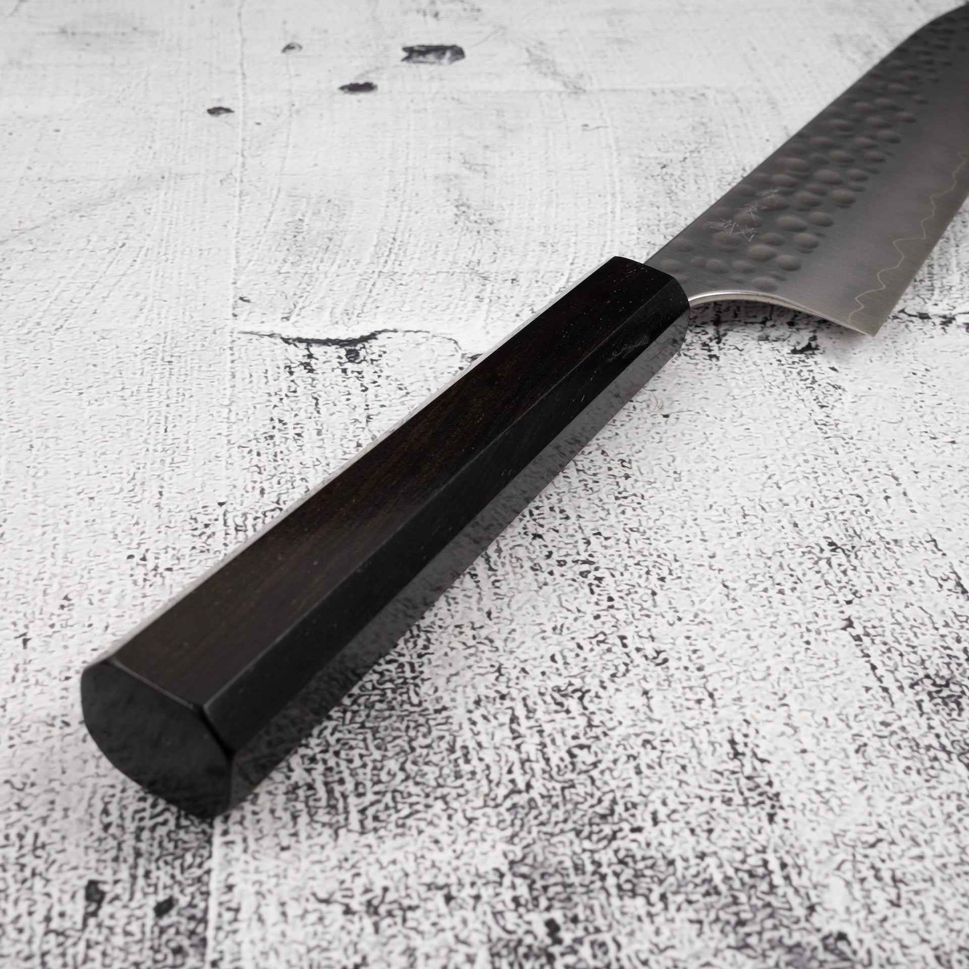 YoshimiKatoGinsanTsuchimeGyuto210mmd.jpg Yoshimi Kato Forged Ginsan Tsuchime Gyuto 210mm, view 4
